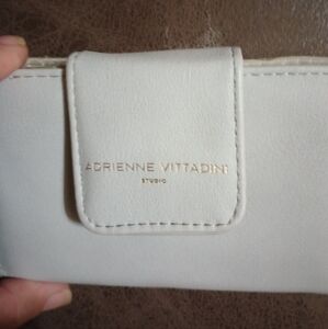 Adrienne Vittadini leather wallet